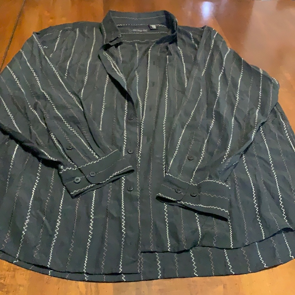 JHaneBarnes long sleeve shirt